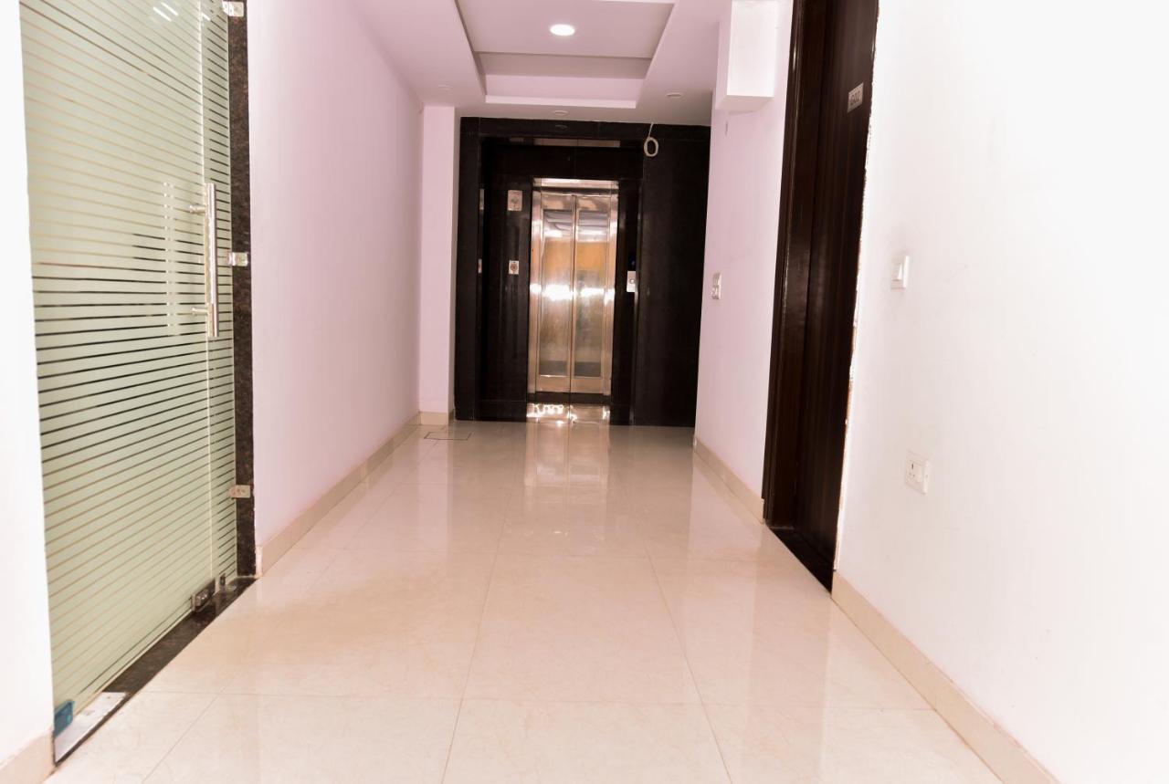 Hotel Luxury Collection Gurgaon Exterior photo